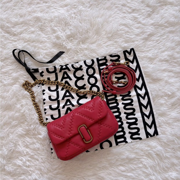 🤍 Red Quilted Leather Marc Jacobs Mini Bag - Picture 4 of 12